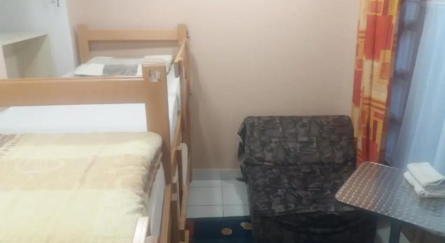 Standard quadruple chambre Hostel 021
