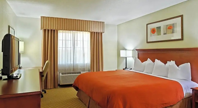1 soveværelse i dobbelt suite Garner Hotel Decatur - Forsyth by IHG