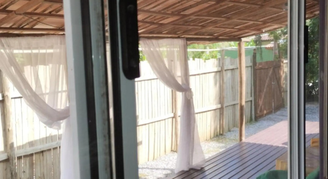 Kitnet contêiner climatizada, Rezervasyon Otel Ubatuba Sao Paulo