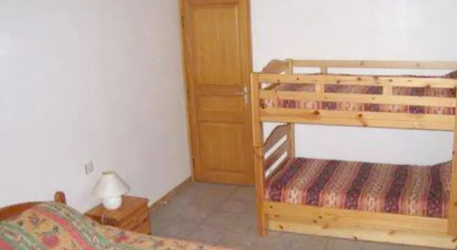 Apartment With 2 Bedrooms in Champagny-en-vanoise, With Furnished Garden and Wifi - 1 km From the Slopes, Prenota Appartamento Hotel a Rodano-Alpi con parcheggio, Parcheggio