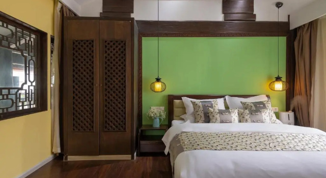 Полулюкс Lijiang Gui Yuan Tian Ju Guesthouse