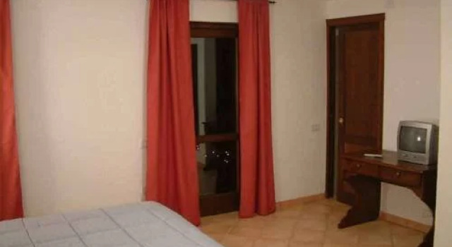 Agriturismo Les Hiboux, Prenota Hotel Brusson Valle d'Aosta