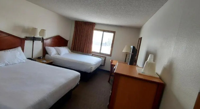 Четырёхместный номер Standard Days Inn by Wyndham Willmar