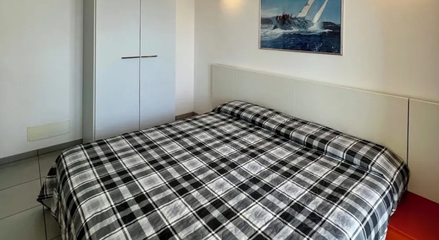 Апартаменты Penthouse With Rooftop Terrace and sea Views