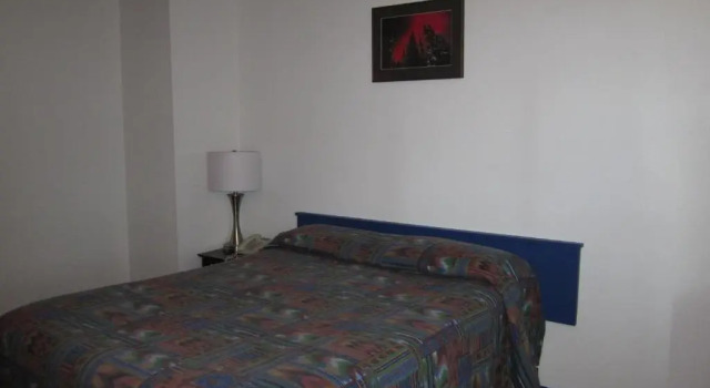 Четырёхместный номер Standard с красивым видом из окна Nisutlin Trading Post Motel