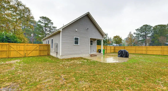 Коттедж 3 Mi to Dtwn: Home w/ Patio & Grill in New Bern