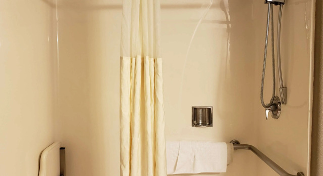Четырёхместный номер Standard Best Western Plus Main Street Inn