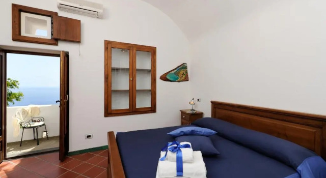 Трёхместный номер Standard с видом на море La Casa Del Melograno