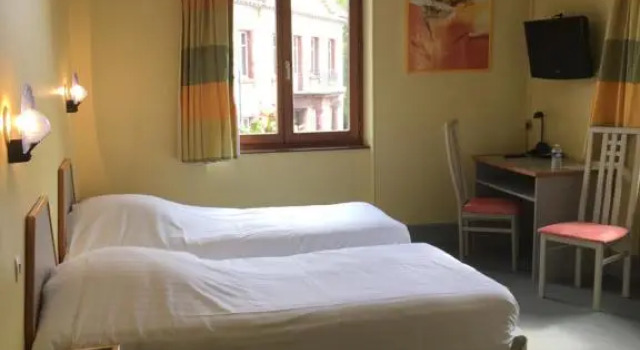 Standart çift kişilik oda Hostellerie d'Alsace