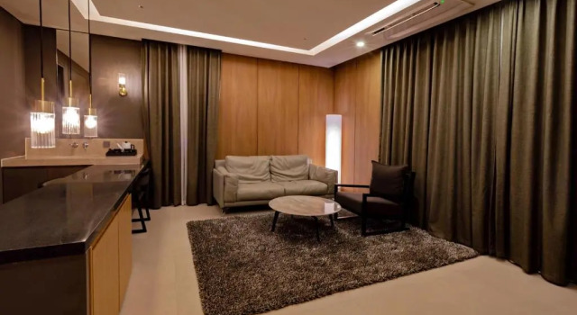 Полулюкс Hotel East9