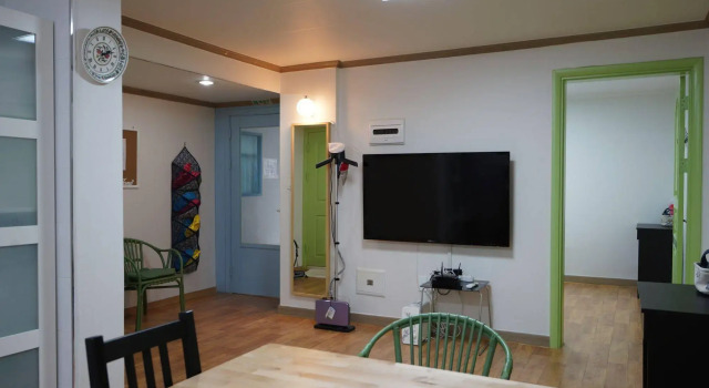 Eden Guest House Itaewon Seoul, Prenota Affittacamere Yongsan-Gu Seul, vicino a LINE Friends Flagship Store