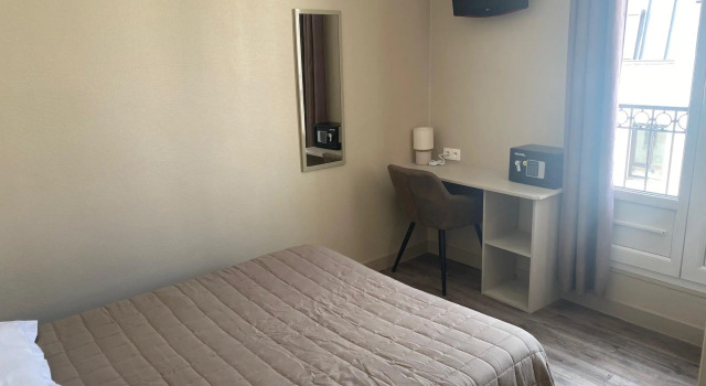 Одноместный номер Standard Angleterre Hotel