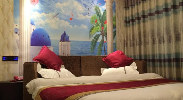 Luzhou Ba Li Nuo Theme Hotel, Varaa Hotelli Luzhou Sichuan