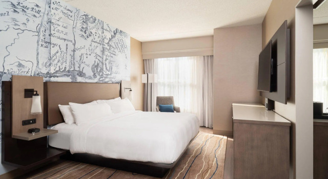 Полулюкс Mystic Marriott Hotel and Spa