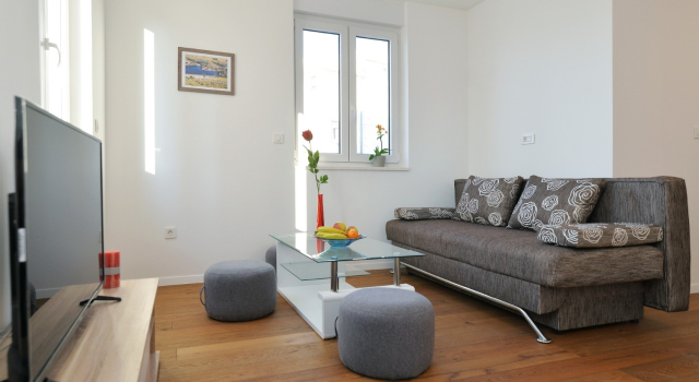Apartment Nata - free parking A1 Murter, Island Murter, Забронировать Апартаменты/квартира Муртер 
