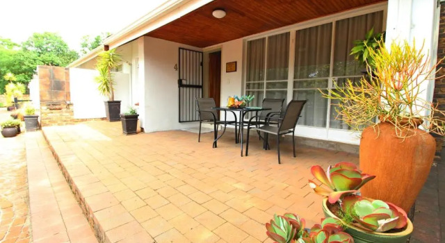 Апартаменты Standard Wilger Guesthouse - Self-Catering Business Accommodation in Centurion
