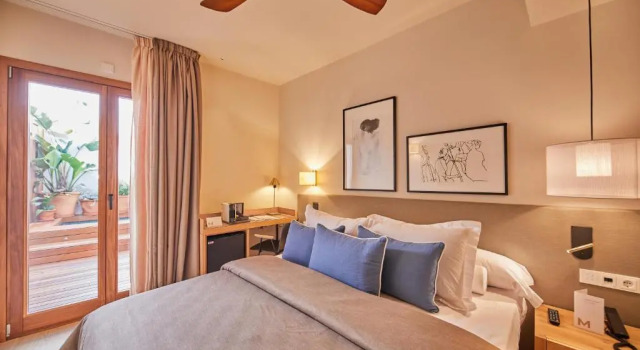 Двухместный номер Jacuzzi Mon Boutique Hotel