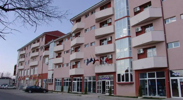 Hotel Class, Varaa Hotelli Oradea 