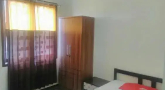 SST24, Buchen Sie Hotel Malang Jawa Timur, in der Nähe von Museum Mpu Purwa