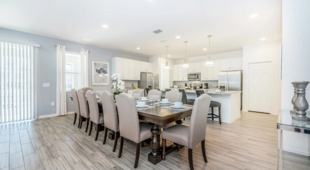 Oakwood Street Villa Solterra