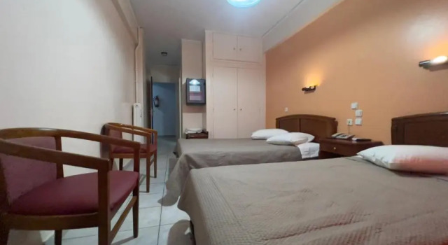 Трёхместный номер Superior Hotel Cosmos