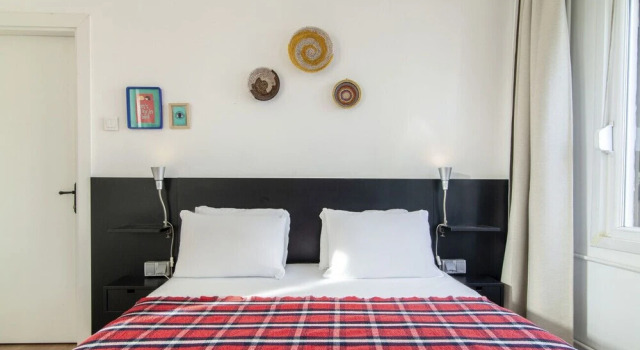 Modern Flat With Central Location in Kadikoy
