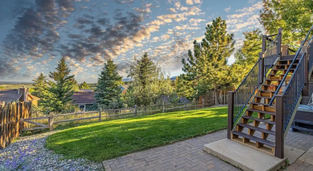 Mountain Retreat With Hot Tub & Views