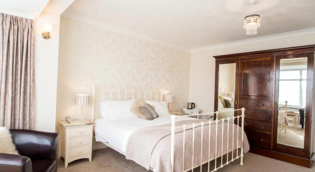 Номер Luxury The Coast Yard B & B and Garden Chalets