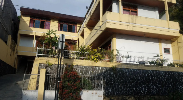 Hotel Soloh Jaya, Réserver Hôtel Parapat 