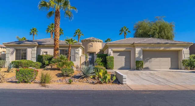 Private Home w Pool & Spa Family Friendly