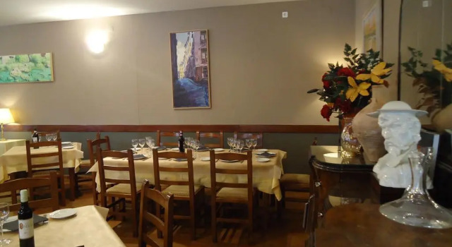 Hotel Restaurante El Tablazo, Reservar Hotel Villalba de la Sierra Ciudad Encantada
