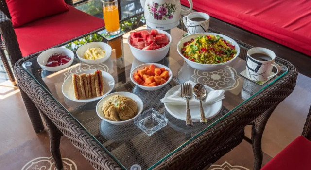SaffronStays Vedika, Vikramgad, Rezerwuj Hotel Basta Nowe Delhi
