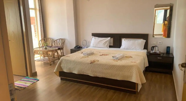 Номер Deluxe с балконом и с панорамным видом Rudram Hotel Yoga & Ayurveda Retreat