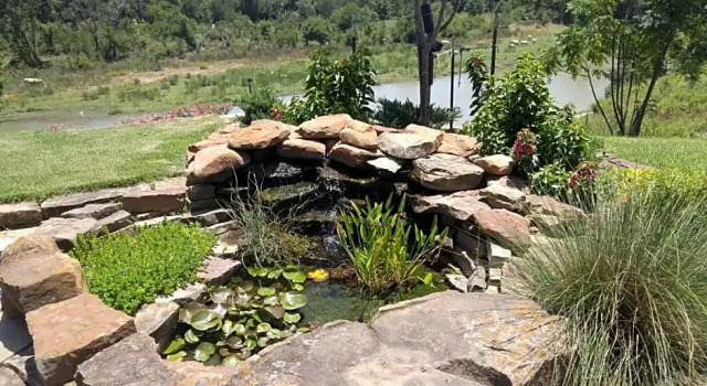 The Perry Riverhouse, Buchen Sie Hotel Bastrop Texas Hill Country