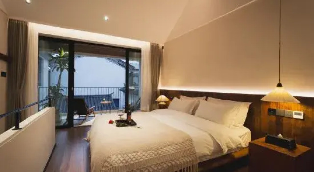 Люкс с балконом XIAO SHAN HAN Homestay