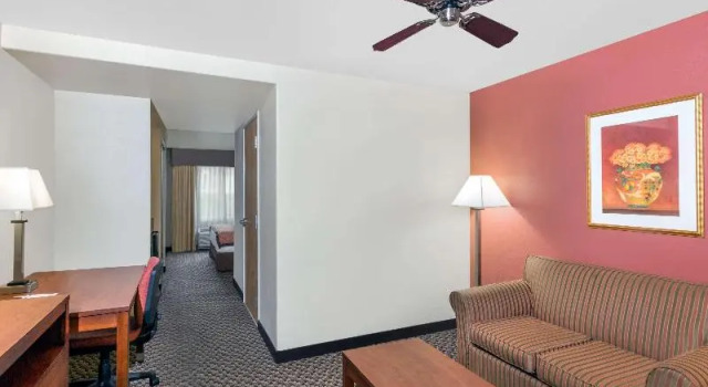 Номер Standard Hawthorn Suites by Wyndham-Oakland/Alameda
