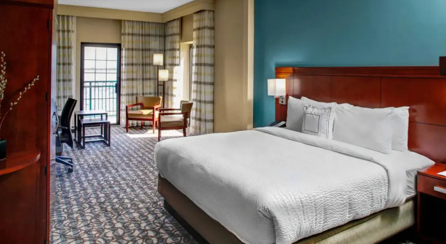 Двухместный номер Standard с видом на реку Courtyard by Marriott Riverfront New Bern