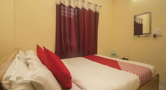 OYO 15788 Lodge Jyoti, Prenota Hotel Siliguri West Bengal