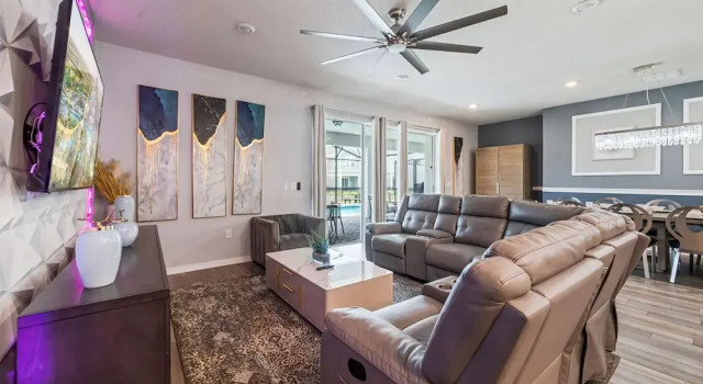 2210 Lelani Circle