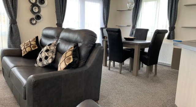 2 Bedroom Luxury Lodge, OG30, Shanklin, Isle of Wight