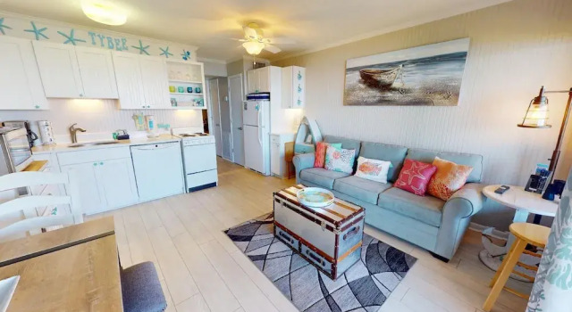 Beach Racquet B by Tybee Vacation Rentals