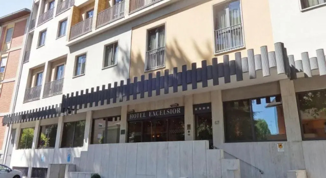 Hotel Excelsior Magenta