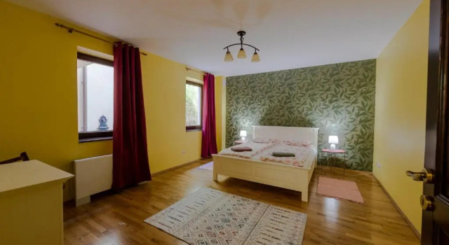 Guest House Timisoara, Rezervasyon Misafirhane Timisoara Timiş, Millennium Church yakınında