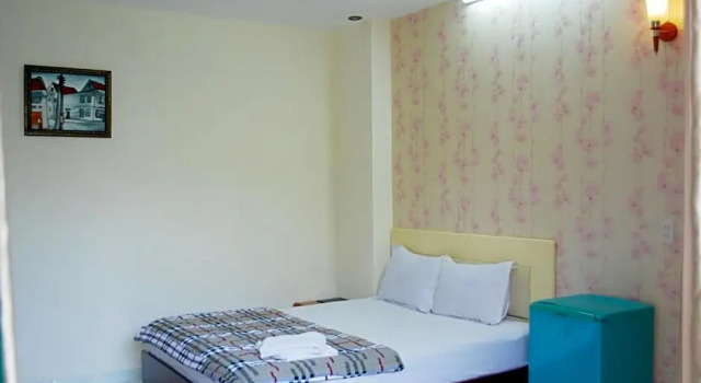 Двухместный номер Deluxe с балконом и с красивым видом из окна Lan Anh Hotel