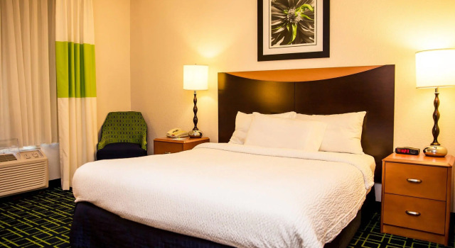 Двухместный номер Standard Fairfield Inn & Suites Fredericksburg