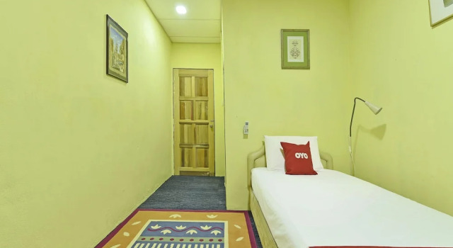 Номер Deluxe OYO 90535 Wakaf Bharu Inn