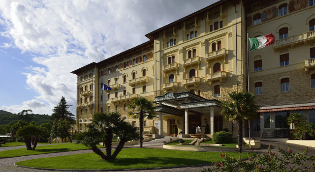 Отель Palazzo Fiuggi