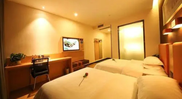 7 Days Premium Deyang Zhongjiang Chengbei Passenger Station Branch, Book Hotel Deyang Sichuan