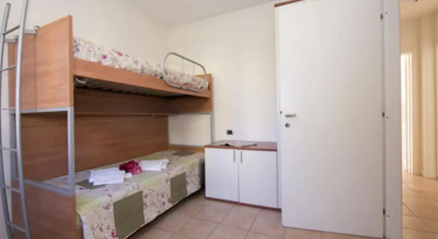 A Modern and Cozy Furnished Apartment With Garden, Book Apartment Porlezza Lake Lugano