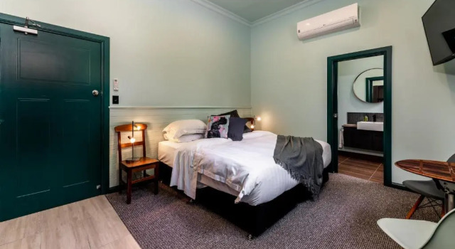 Апартаменты Deluxe Tuck Inn Yarra Valley